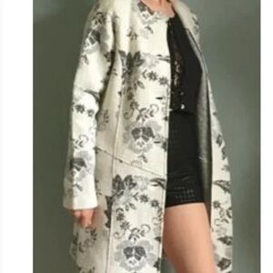 Anthropologie (Lucy & Laurel) off-white grey Floral Wool Blend Midi Peacoat Sz L
